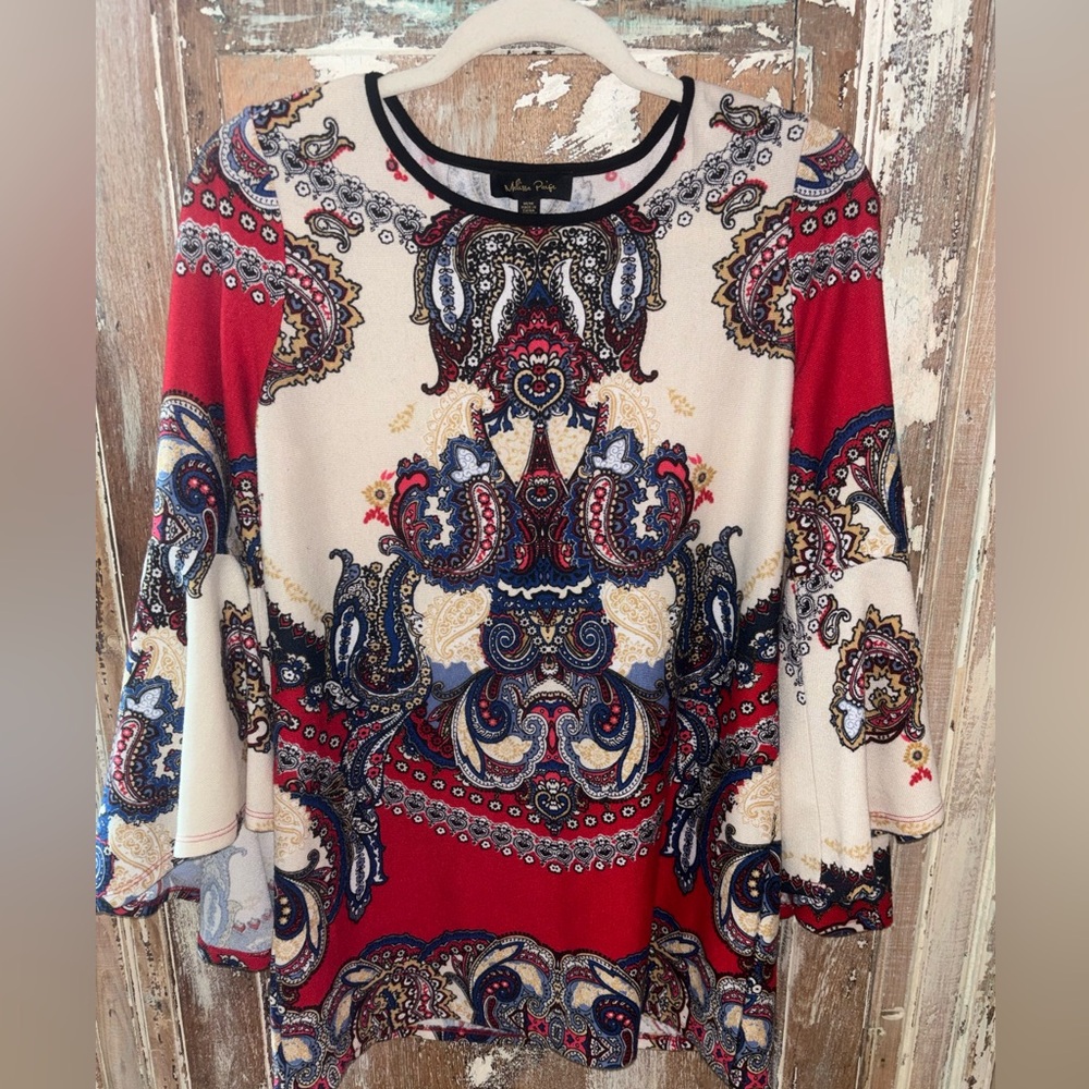 Melissa Paige Paisley Bell Sleeve Top – Women’s Medium